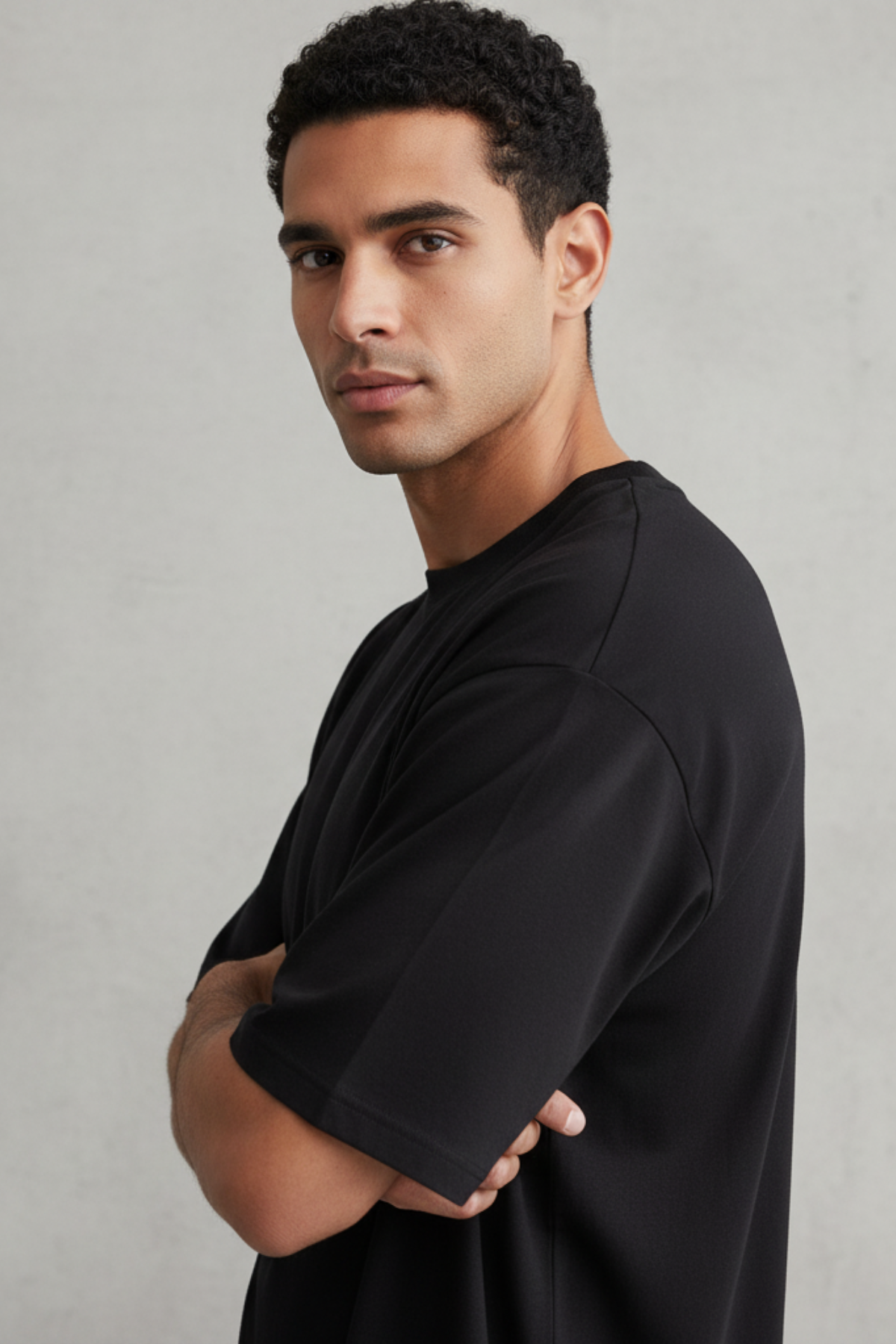 CAMISETA NOIR OVERSIZED