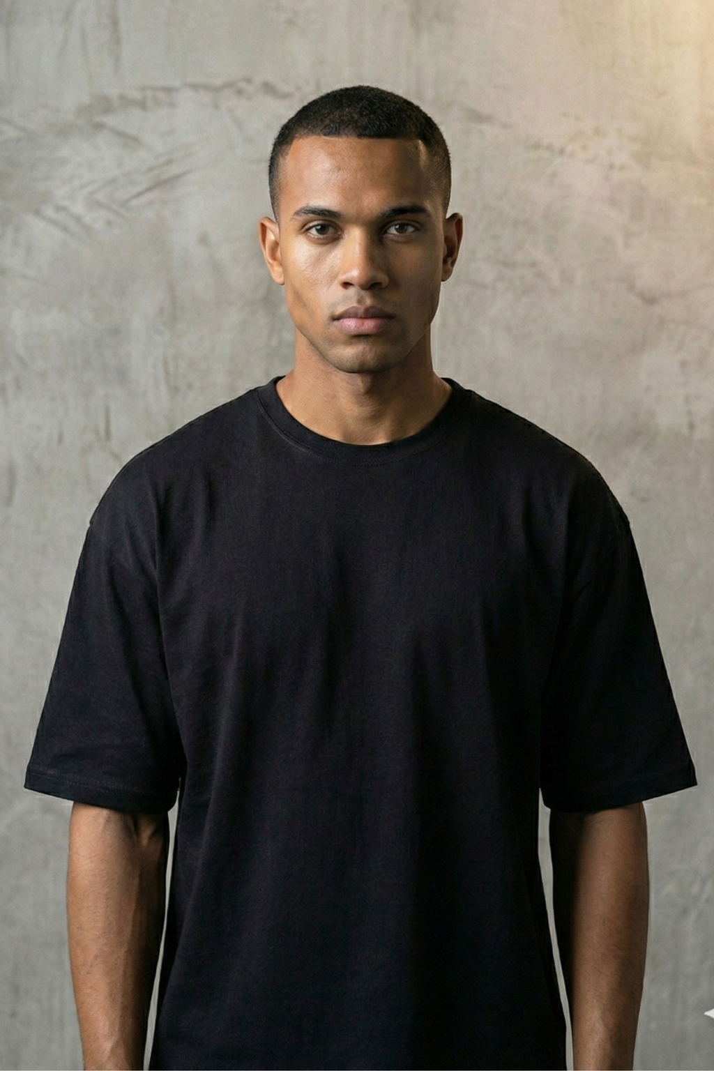 CAMISETA NOIR OVERSIZED