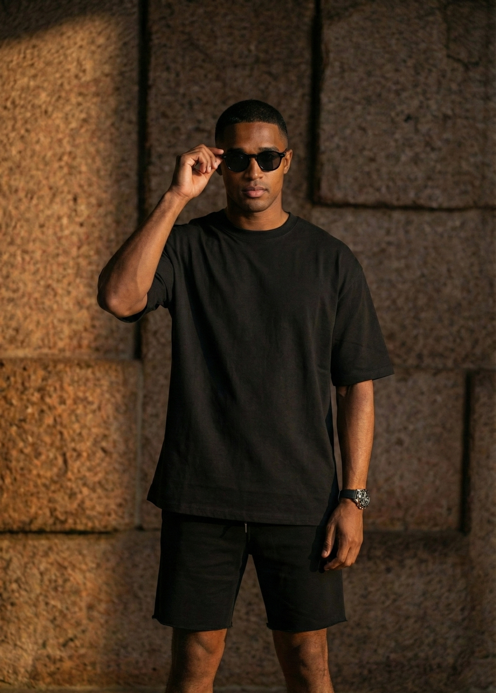 CAMISETA NOIR OVERSIZED