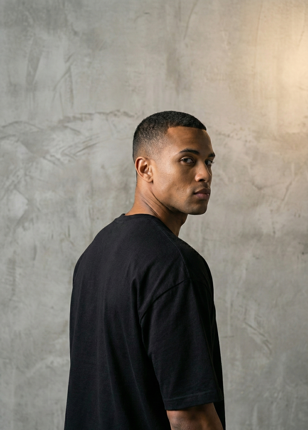 CAMISETA NOIR OVERSIZED